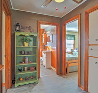 Murray Cabin with Fire Pit - River and Valley Views! - Tourism Bookings