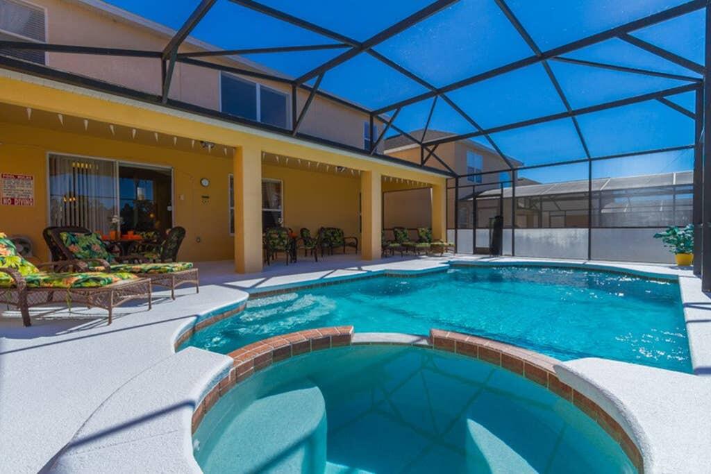 Nanas Holiday House - thumb 0