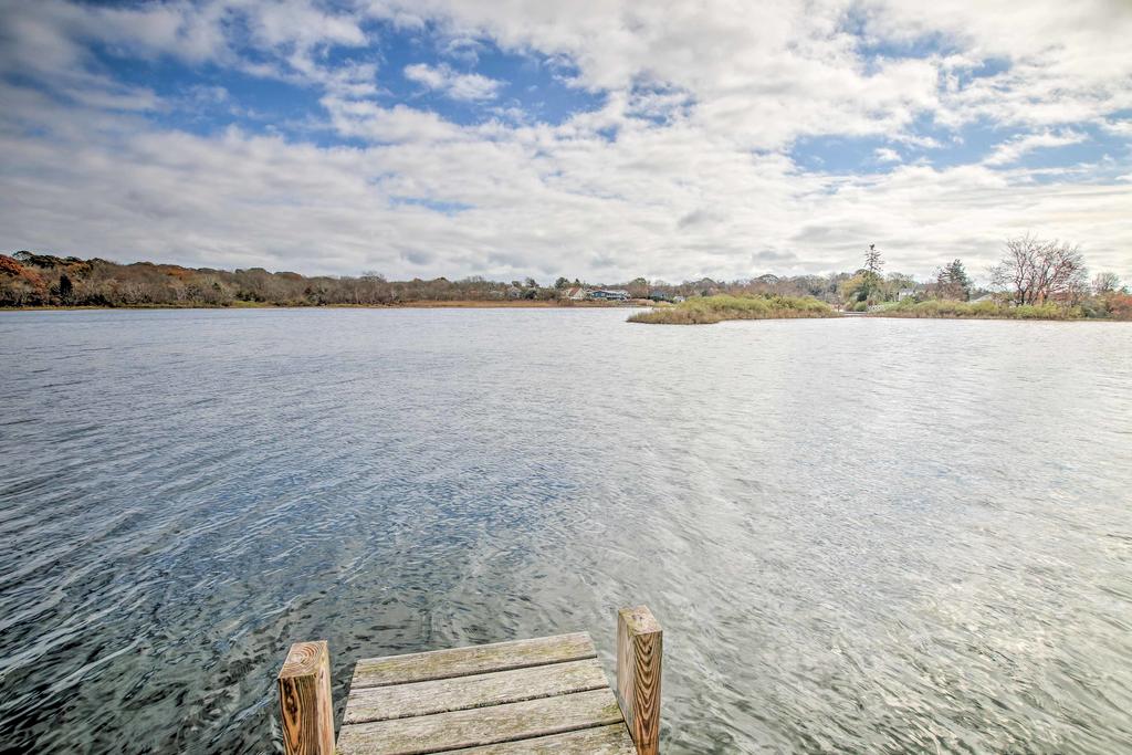 Narragansett Cottage With Pvt Dock & Outdoor Shower! - thumb 2
