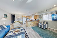 New Listing Chic Nautical Getaway  300 to Beach condo Tourism Bookings