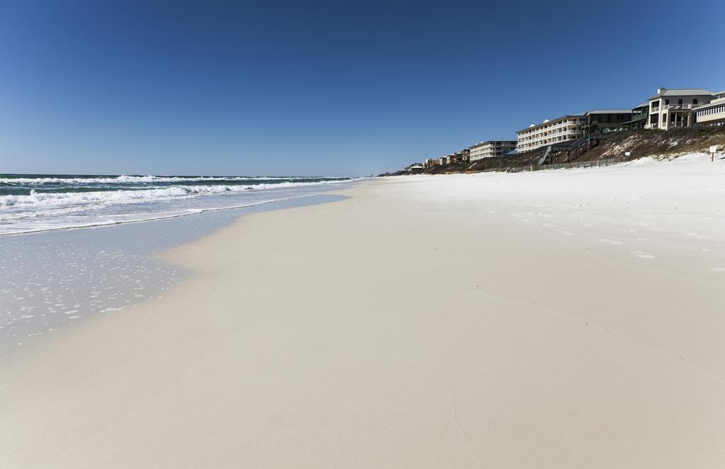 New Listing! Coastal Paradise - Walk To Beach Home - thumb 1