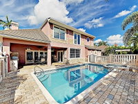 New Listing European-Style Home on Canal w/ Pool home Tourism Bookings