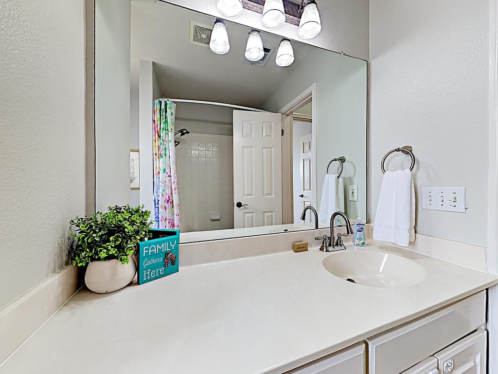 New Listing! Hill Country Bliss W/ Big Backyard Home - thumb 1