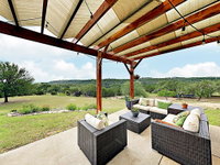 New Listing Hill Country Bliss W/ Big Backyard Home Tourism Bookings