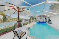 New Listing Home on Canal Gulf-Access Dock Pool home Tourism Bookings