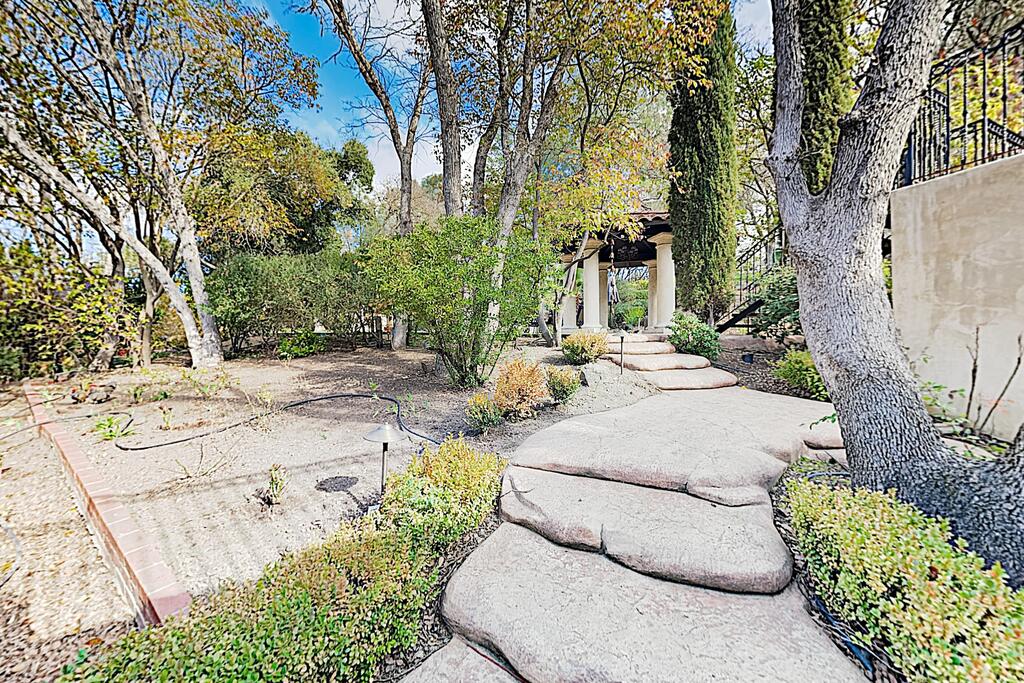 New Listing! Tuscan-Style Villa W/ Pool & Hot Tub Home - thumb 2