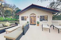 New Listing Tuscan-Style Villa w/ Pool  Hot Tub home USA Accommodation