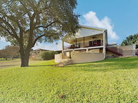 New Listing  Lazydays 2-Unit Lake Estate w/ Dock home USA Accommodation