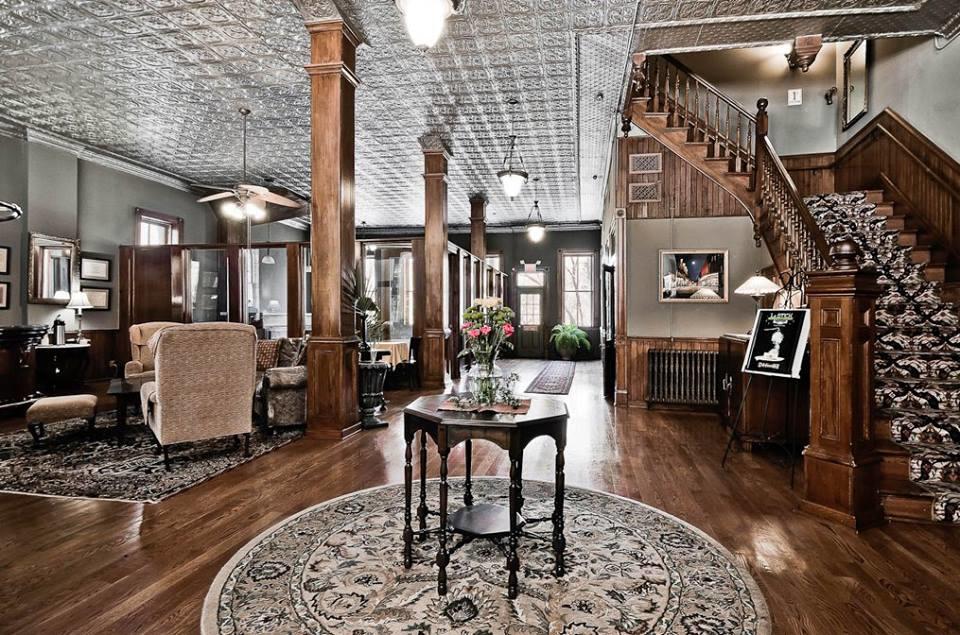 New Orleans Hotel Eureka Springs - thumb 3