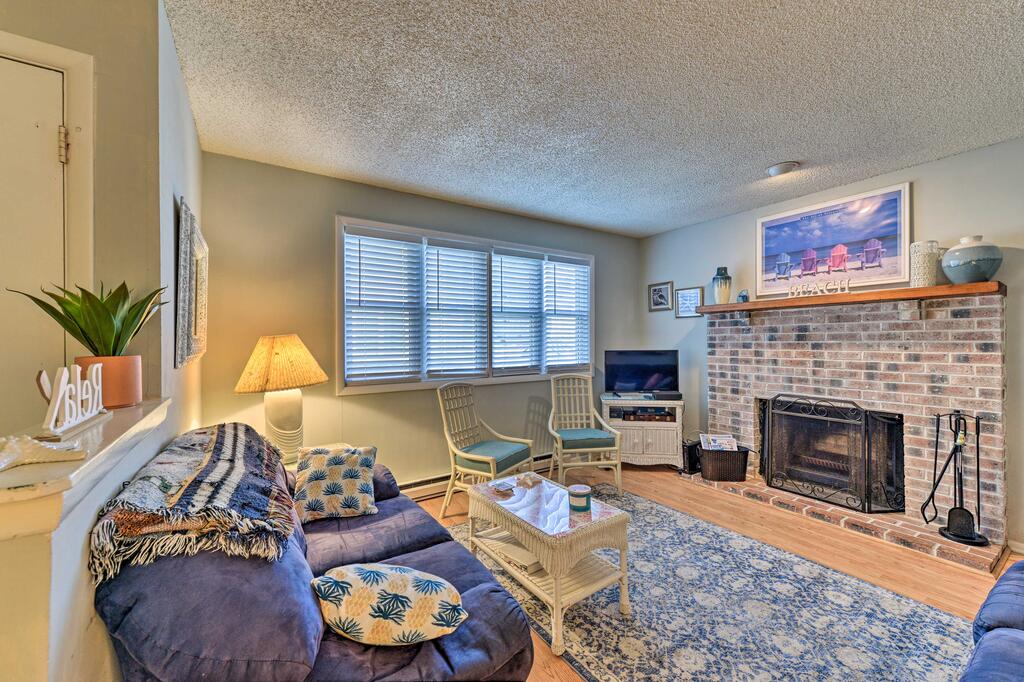 NEW! Central Sea Isle City Condo - Walk To Beach! - thumb 3