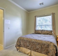 NEW Cozy Home w/Patio -30 Mins to Zion Nat. Park - USA Accommodation