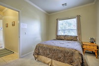 NEW Cozy Home w/Patio -30 Mins to Zion Nat. Park Tourism Bookings