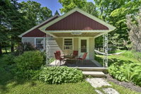 NEW  Butternut Cottage in Central Door County Tourism Bookings