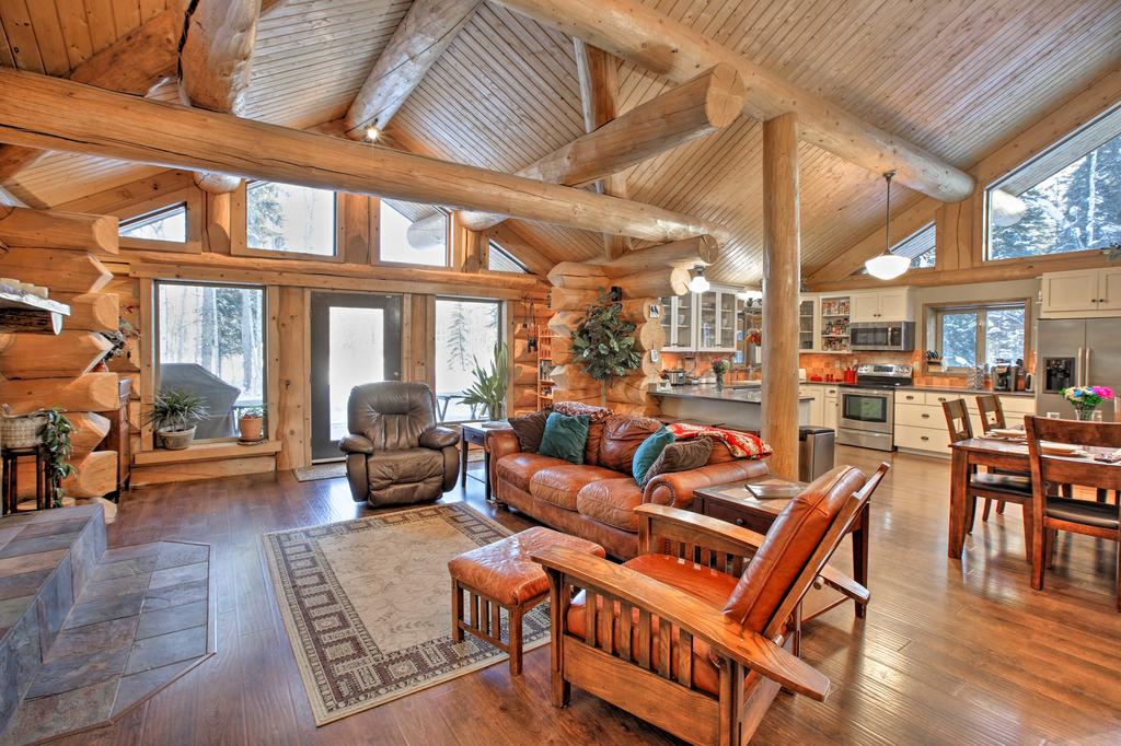 NEW-Beautiful North Pole Cabin W/Chena River Views - thumb 0