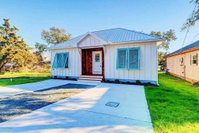 NEWLY BUILT Carolina Beach Boardwalk Home Tourism Bookings