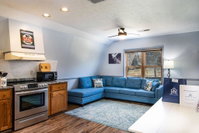 No Wake Zone Suite Right on Lake Tablerock just steps to the shore Tourism Bookings