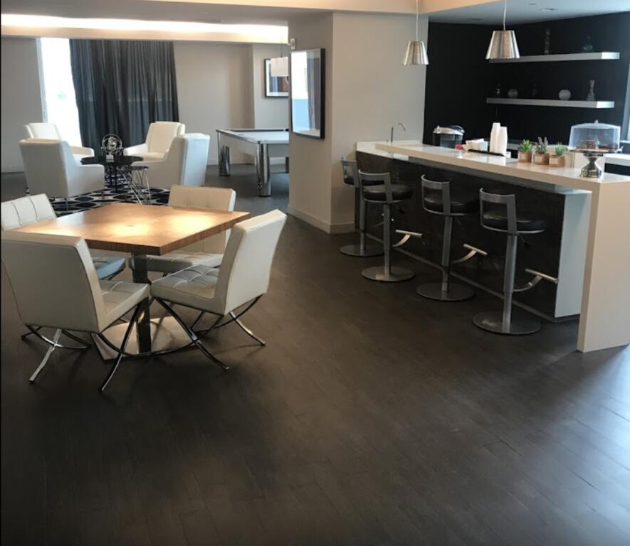 North Hollywood Luxury 30 Day Rentals - thumb 0