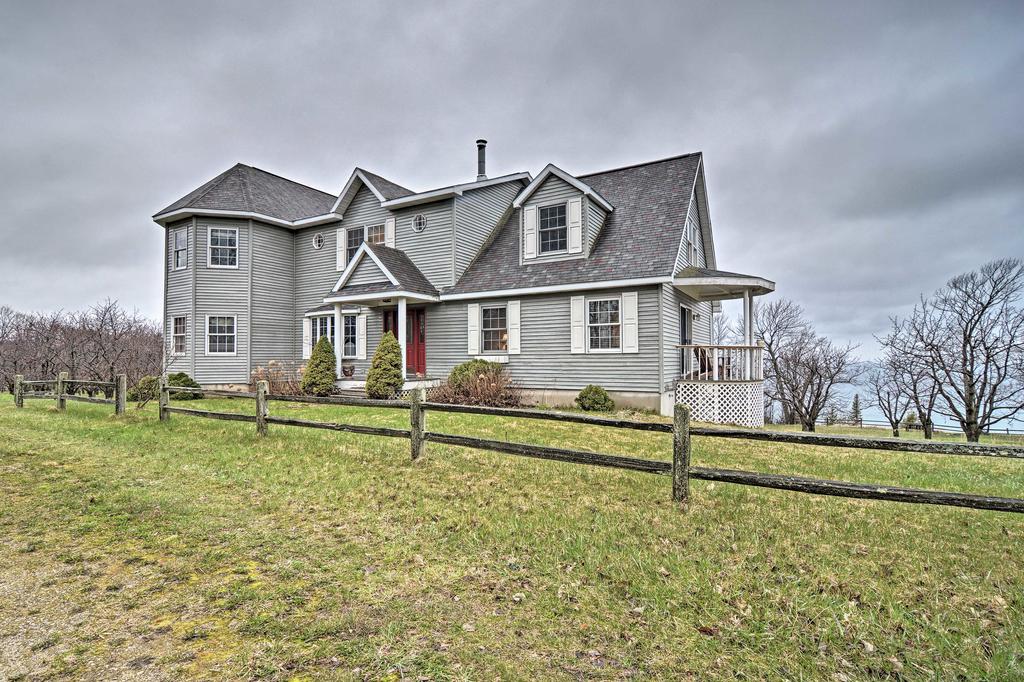 Northport Home With Deck & Panoramic Lake View! - thumb 1