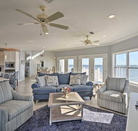 Ocean Springs 'Magnolia Beach House' on Pvt Beach - USA Accommodation