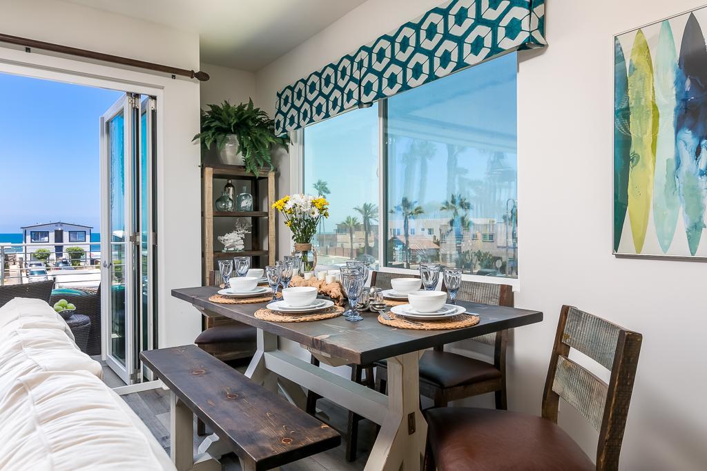 Ocean View 3 Bedrooms Condo, Just Steps From The Park, Pier & Water! - thumb 3