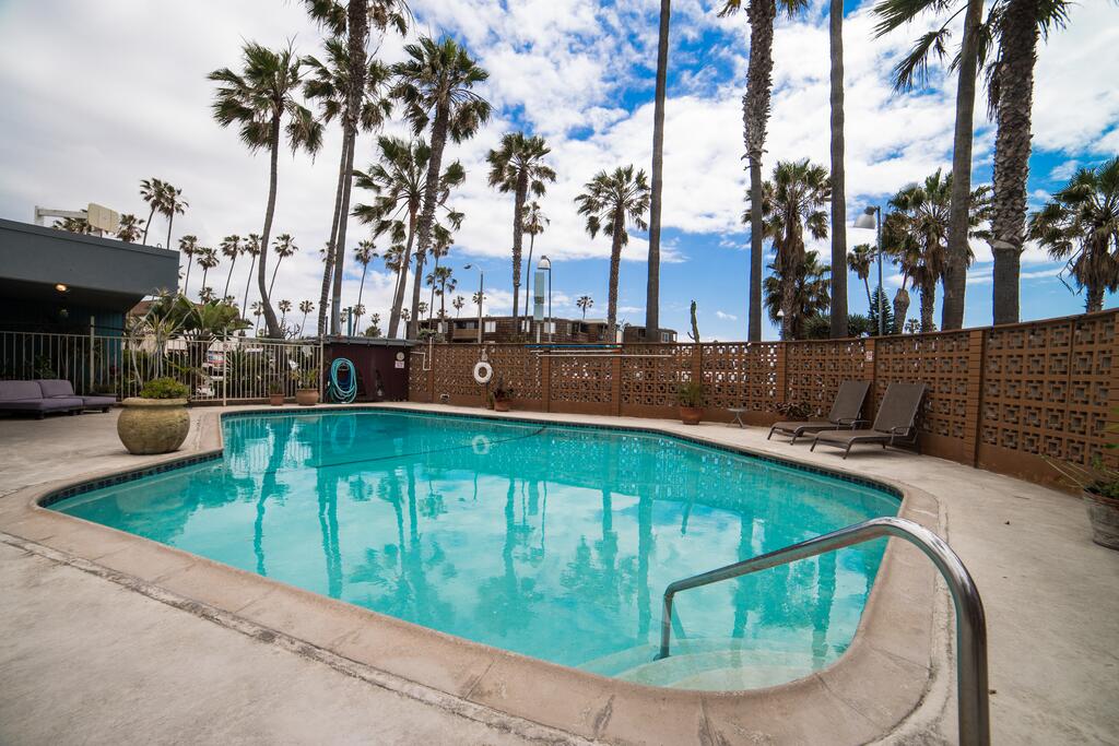 Ocean Villa Inn - thumb 2