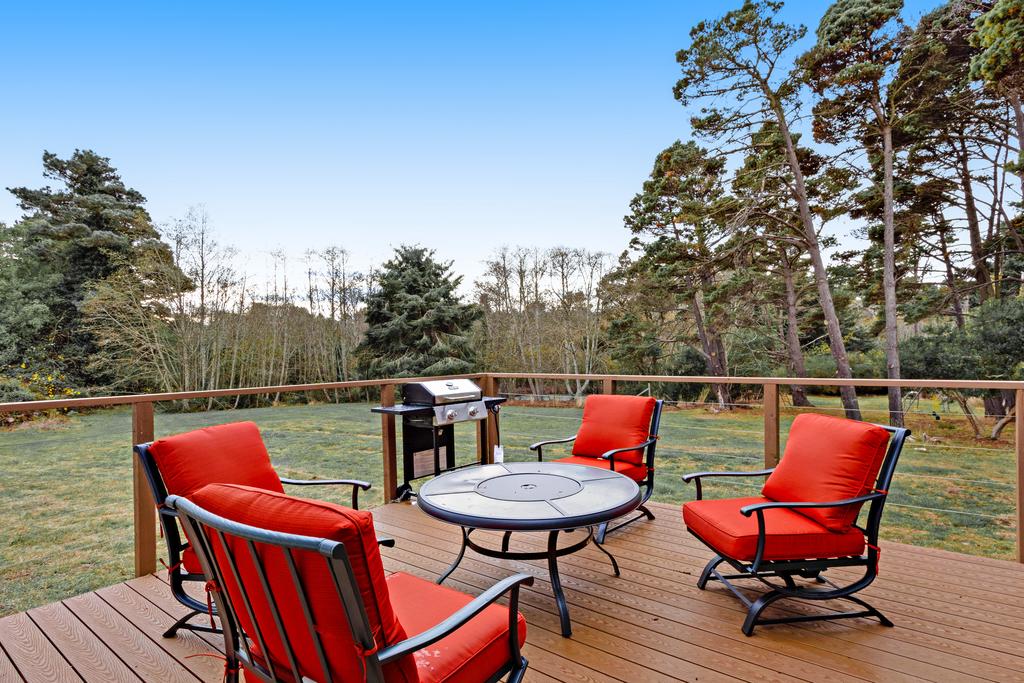 Old Coast Getaway - thumb 0