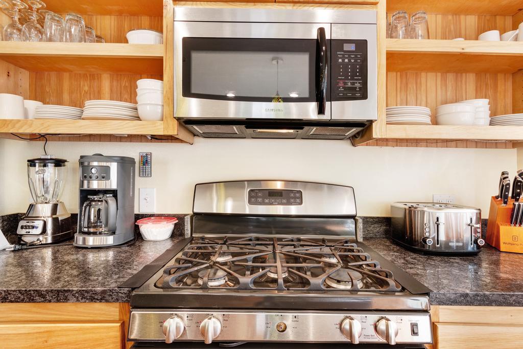 Old Coast Getaway - thumb 3