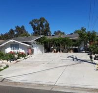 OMG House - USA Accommodation