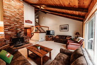 On Loon Mountain Home- 11 Beds / 5 Min Walk to Lift Hotels Santiago