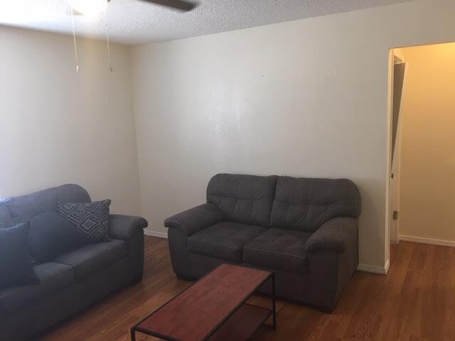 One Bedroom Close To Fort Sill! - thumb 2