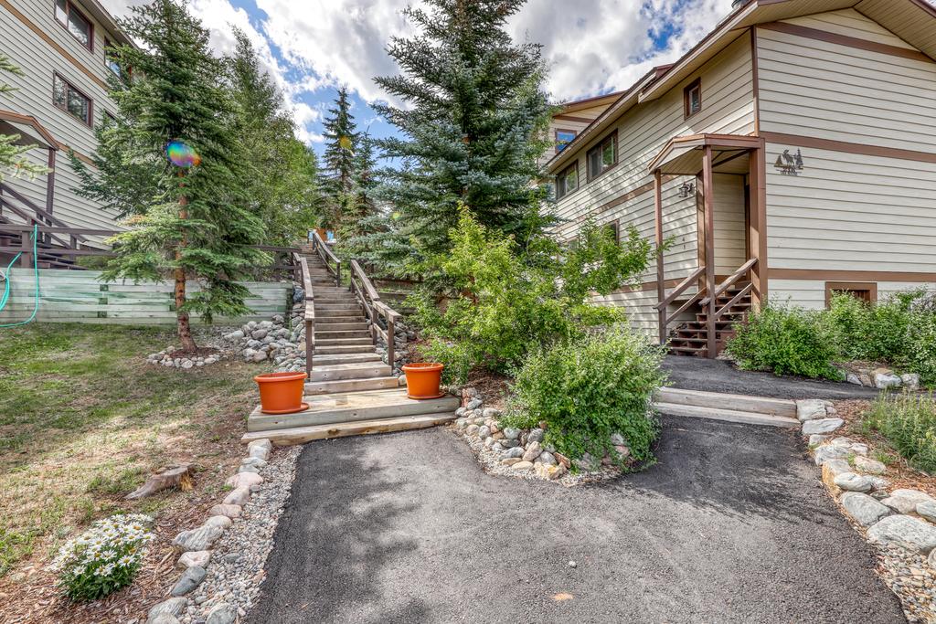 Ore House 8 - thumb 3