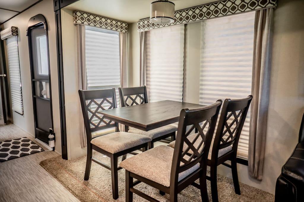 Ozarks Glamping Serene 5 Acres Sweetwater Style - thumb 1