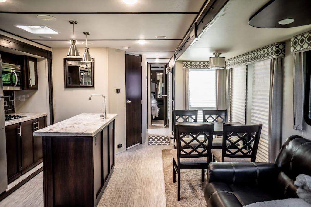 Ozarks Glamping Serene 5 Acres Sweetwater Style - thumb 3
