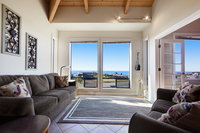 Pacific Pearl Tourism Bookings