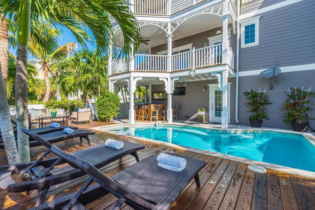 Paradise Point - thumb 0