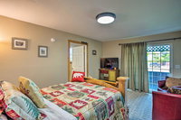 Peaceful Retreat 20 Mi to Downtown Fort Worth Tourism Bookings