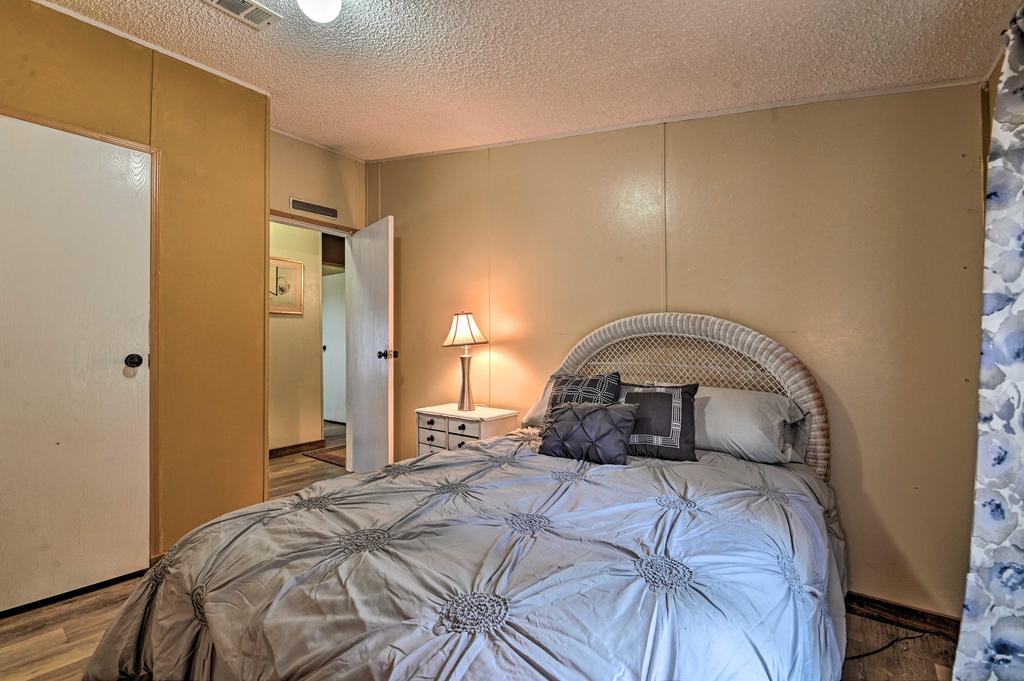 Peaceful Silver Springs Property - Pets Welcome! - thumb 3