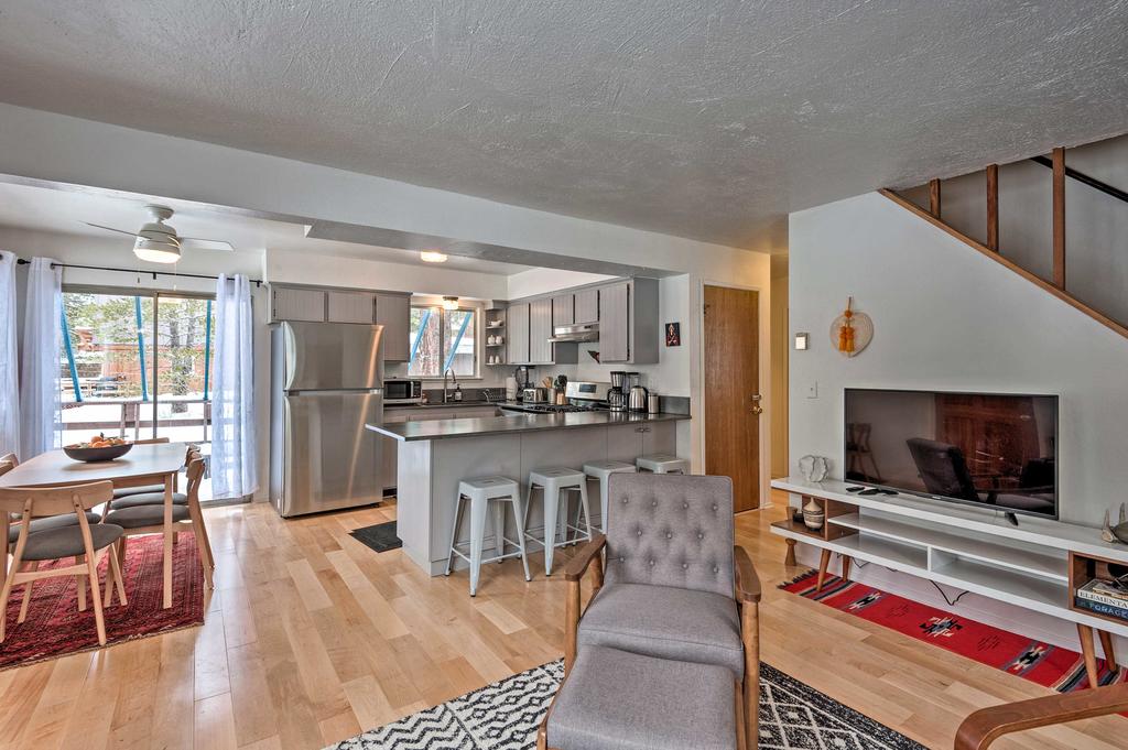 Peaceful Upscale Ski Cabin, 11 Mi To Heavenly - thumb 1