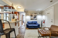 Perfect Downtown Location Tourism Bookings