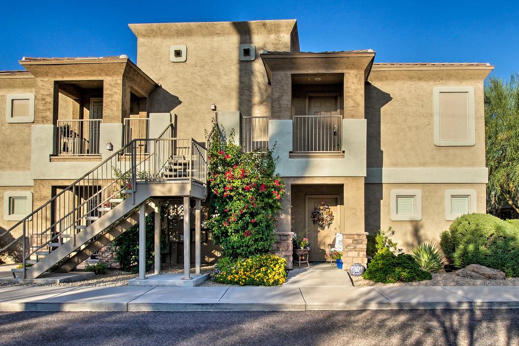 Pet-Friendly Fountain Hills Condo - Walk Downtown! - thumb 1