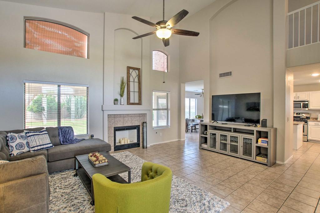 Pet-Friendly Home 2 Mi From Peoria Sports Complex! - thumb 1