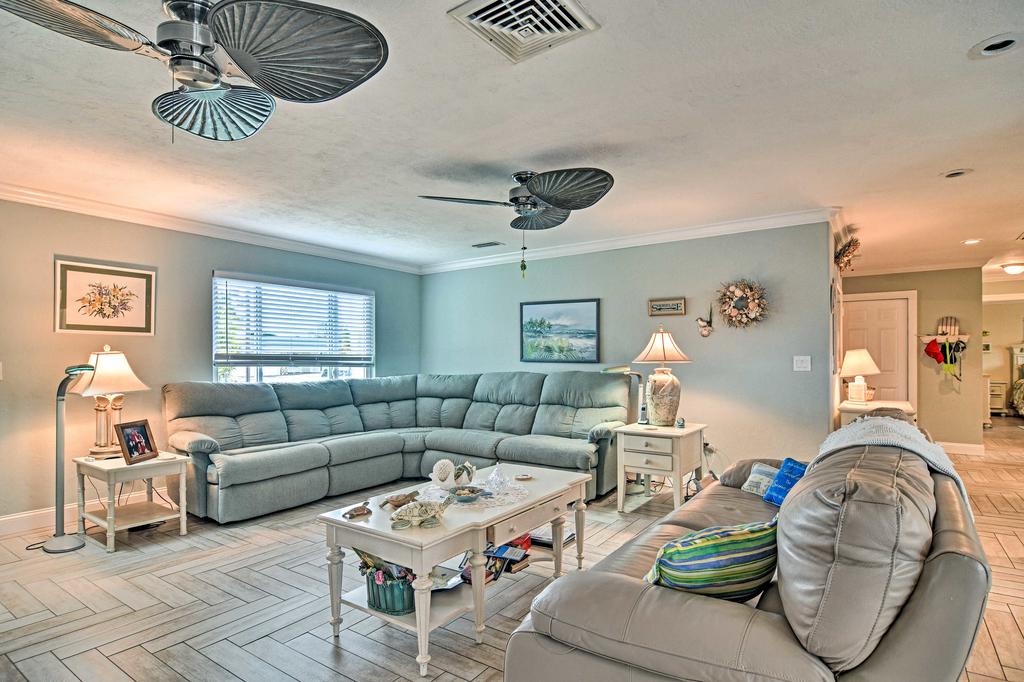 Pet-Friendly Waterfront Retreat In Bradenton! - thumb 3