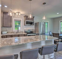 Petite Weaverville Escape - 3mi to Main Street - Tourism Bookings