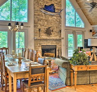 Picturesque Lake Hartwell Home with Pool and Golf Access - USA Accommodation