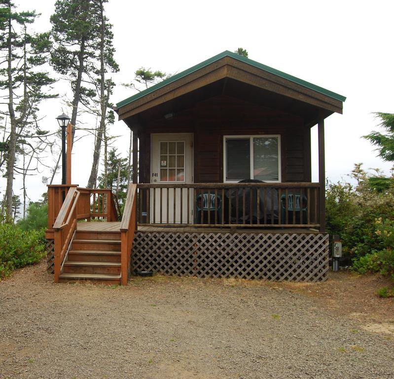 Pio Pico Camping Resort One-Bedroom Cabin 14 - thumb 0