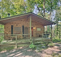 Pisgah Forest 'The Oak' Cabin with Deck by Creek - Tourism Bookings