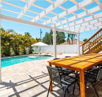 Poolside Palms near Beach with Private Pool home - Accommodation China