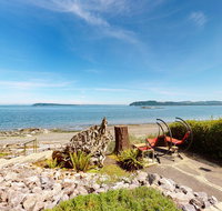 Port Ludlow Beach Cottage - Students Accommodation