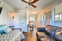 Portland Apartment 8 Mi to TX State Aquarium Tourism Bookings
