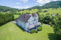 Possum Trot Inn Hotels Santiago